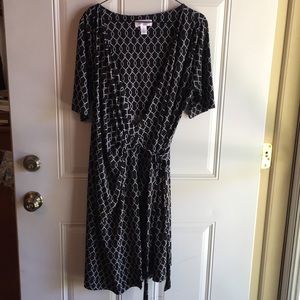 Motherhood Maternity Wrap Dress